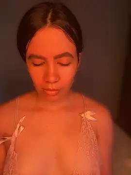 ValentinaEliot online show from April 28, 1:04 am