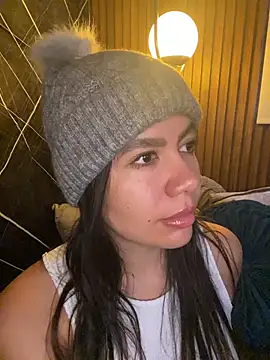 ValentinaEliot online show from April 1, 12:39 pm