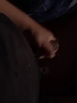 Snapshot of Elmenpati chatting on December 17, 5:51 pm Elmenpati online show from December 17, 5:51 pm