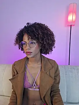 NaomiClay online show from April 9, 12:33 pm