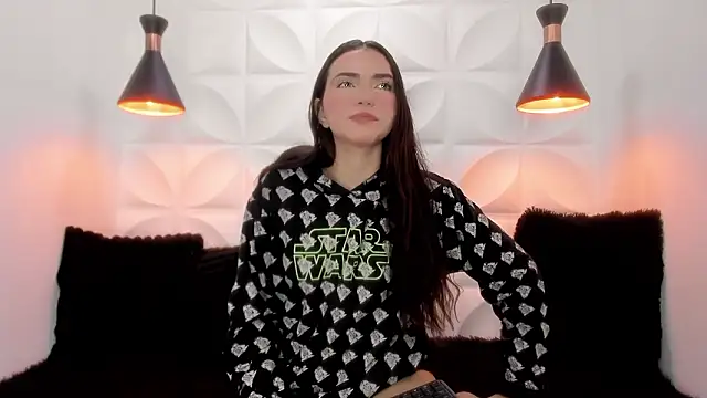 valeriecute18 online show from March 29, 11:56 am