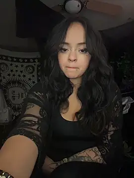 ellrxse online show from December 23, 4:45 am