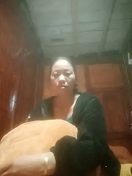 Amiluli online show from December 13, 9:21 pm