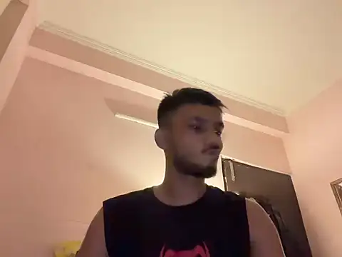 CutieDickBoiii online show from June 6, 9:25 am