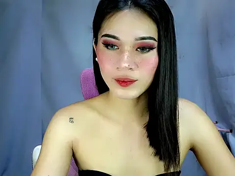 Snapshot of bombely_69 chatting on June 21, 4:51 am bombely 69 online show from June 21, 4:51 am