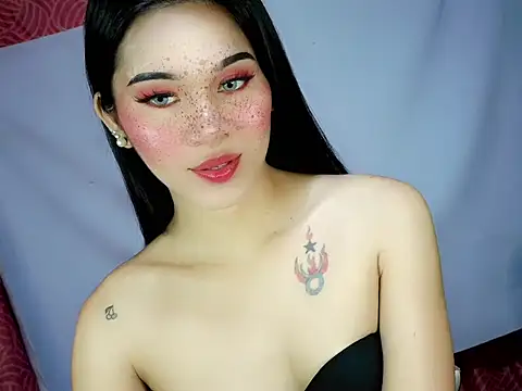 Snapshot of bombely_69 chatting on July 1, 11:16 pm bombely 69 online show from July 1, 11:16 pm