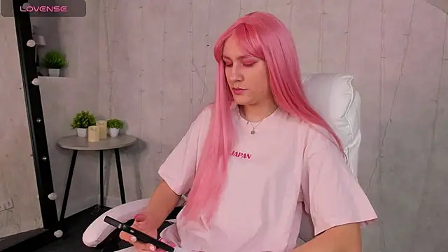 Nedzumi Sato online show from December 14, 9:37 am