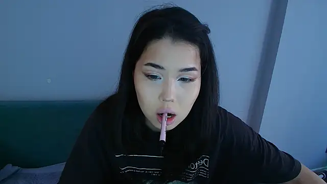 kimyjina online show from May 28, 3:03 am