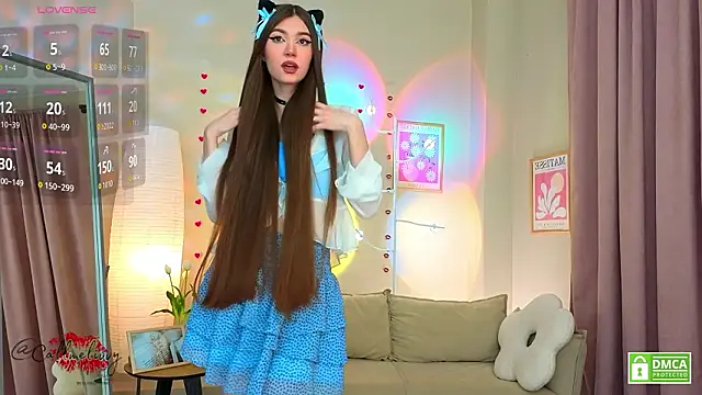 oliviaah  online show from March 13, 3:17 pm