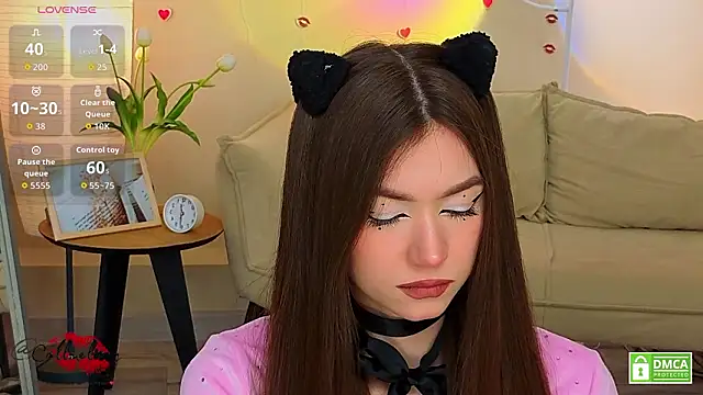 oliviaah  online show from March 12, 3:16 pm