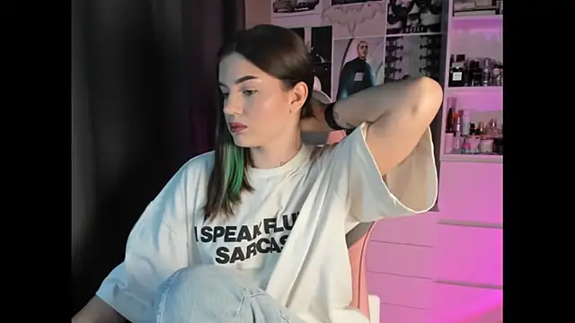 NikkieKitty online show from February 13, 2:17 pm