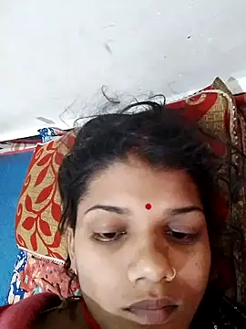 Snapshot of SEEMABABY12 chatting on December 18, 8:41 am SEEMABABY12 online show from December 18, 8:41 am