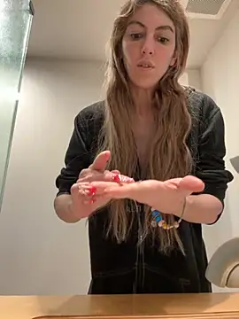 Snapshot of CelestialRuby chatting on November 3, 3:26 pm CelestialRuby online show from November 3, 3:26 pm