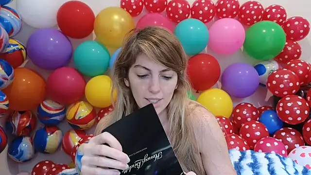 CelestialRuby online show from January 14, 5:05 pm