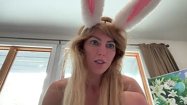 CelestialRuby online show from April 3, 5:52 pm