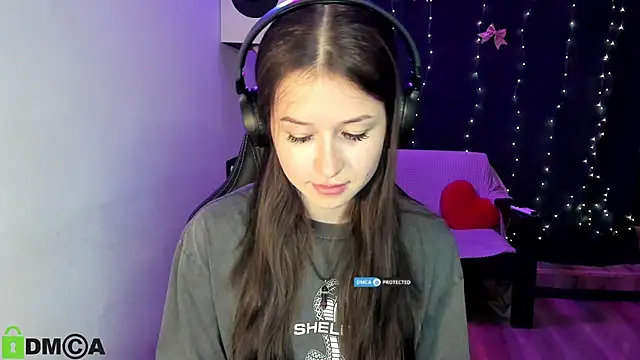 Snapshot of Bellaa_Dream1 chatting on June 25, 6:57 pm Bellaa Dream1 online show from June 25, 6:57 pm