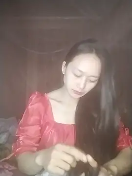 honeyykate online show from December 19, 2:04 am