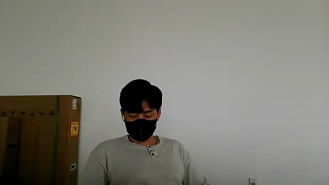 Snapshot of kimze7 chatting on June 26, 2:17 am kimze7 online show from June 26, 2:17 am