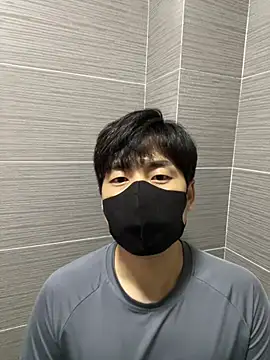 kimze7 online show from March 4, 3:42 pm