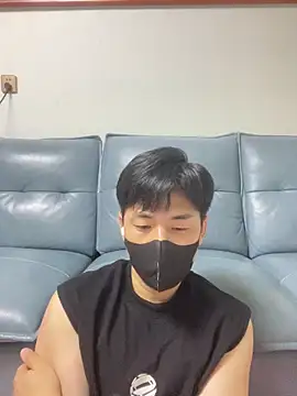 Snapshot of kimze7 chatting on June 11, 2:58 pm kimze7 online show from June 11, 2:58 pm