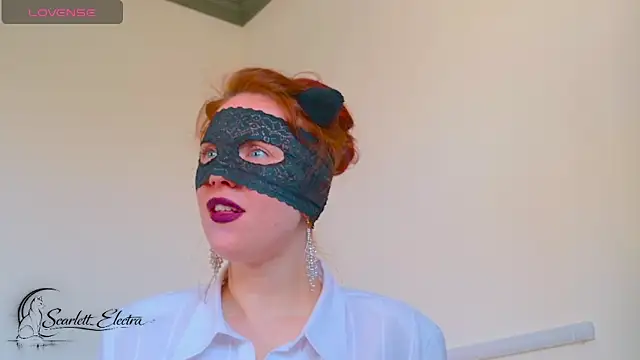 Scarlett Electra online show from April 9, 2:01 pm