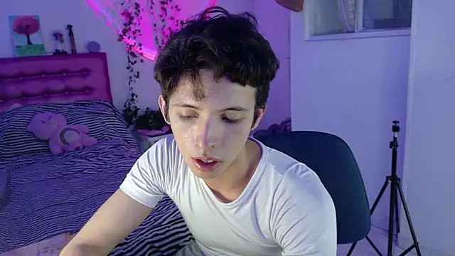 Dani Dancer online show from July 5, 11:11 pm