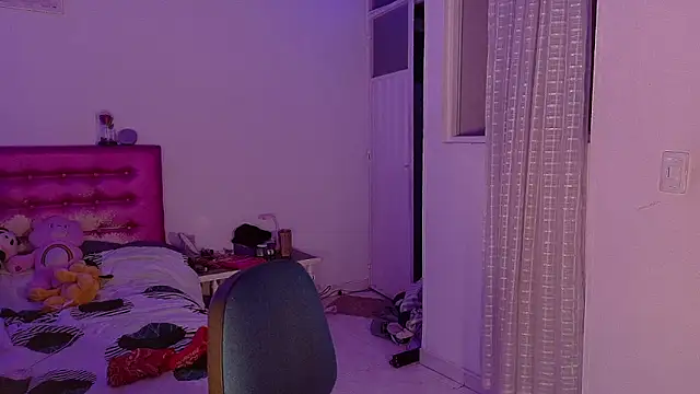 Dani Dancer online show from March 8, 3:10 am