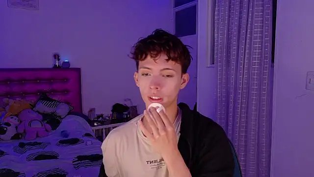 Dani Dancer online show from March 13, 12:37 am