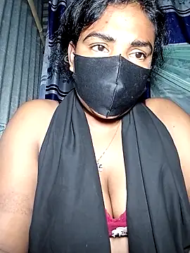 Snapshot of porimoi_505 chatting on February 17, 6:38 pm porimoi 505 online show from February 17, 6:38 pm