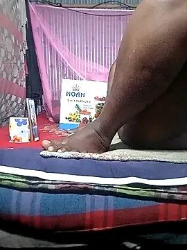 porimoi 505 online show from April 4, 6:25 pm