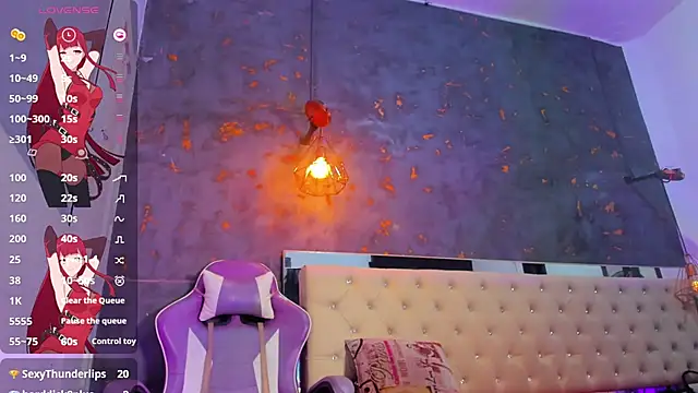 Aliice james online show from February 18, 12:01 pm