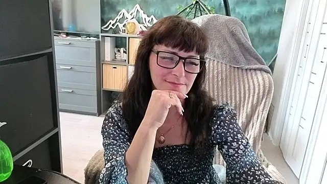 Eila Morigan online show from May 24, 7:30 am