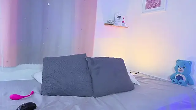 channel conner05 online show from March 11, 1:49 pm