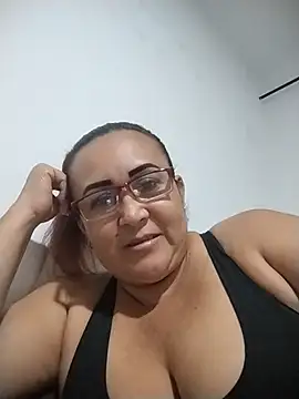 Nini Love  online show from April 1, 3:08 am