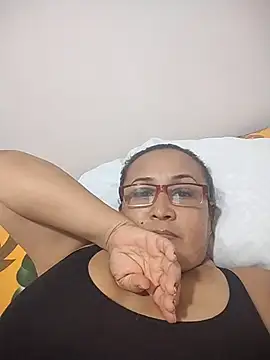 Nini Love  online show from March 24, 1:38 am