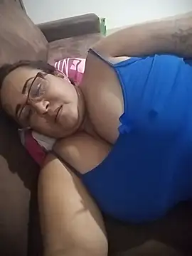 Nini Love  online show from April 15, 4:07 am