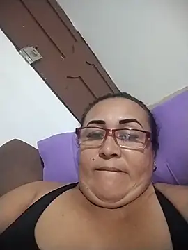 Nini Love  online show from April 3, 3:13 am