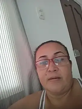 Nini Love  online show from April 5, 2:13 pm