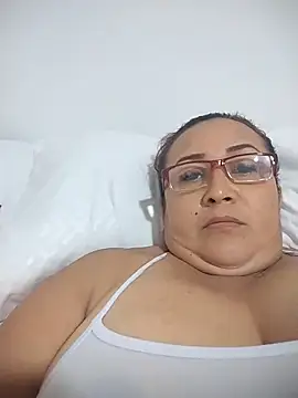 Nini Love  online show from March 30, 8:49 am