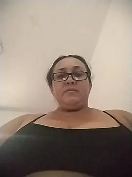 Snapshot of Nini_Love_ chatting on July 9, 9:47 pm Nini Love online show from July 9, 9:47 pm