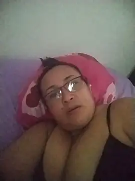 Nini Love  online show from April 16, 8:53 pm