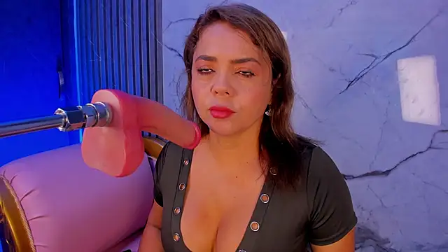 shayra boobs2 online show from April 15, 10:43 am