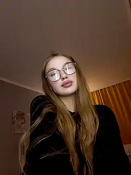 findwayout online show from January 18, 3:04 pm