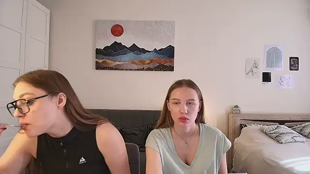 findwayout online show from April 26, 1:19 pm