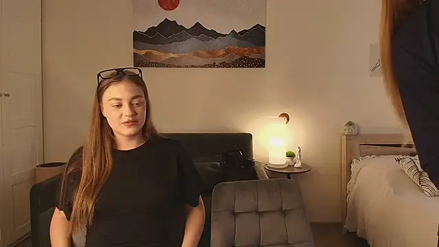 findwayout online show from April 2, 1:29 pm