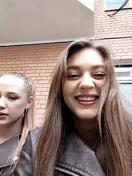 findwayout online show from March 25, 8:35 am