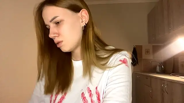 Snapshot of SeductiveNika chatting on December 14, 11:49 am SeductiveNika online show from December 14, 11:49 am