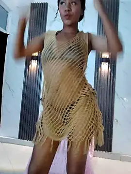 CaramelDesire online show from March 25, 12:00 am