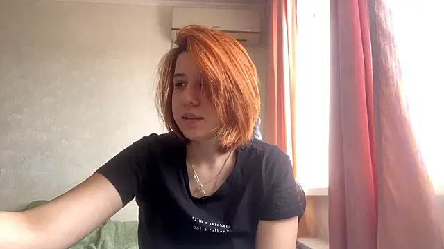 Snapshot of Julie_mayers_ chatting on December 15, 9:15 am Julie mayers online show from December 15, 9:15 am