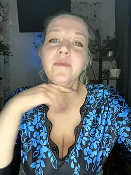 JenniferCarmen online show from March 19, 3:45 pm